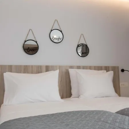 דירה Utopia Residences 